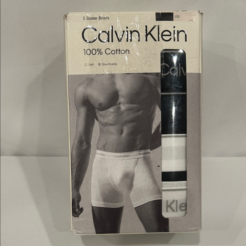 Calvin Klein Black and White Boxer Briefs. C2